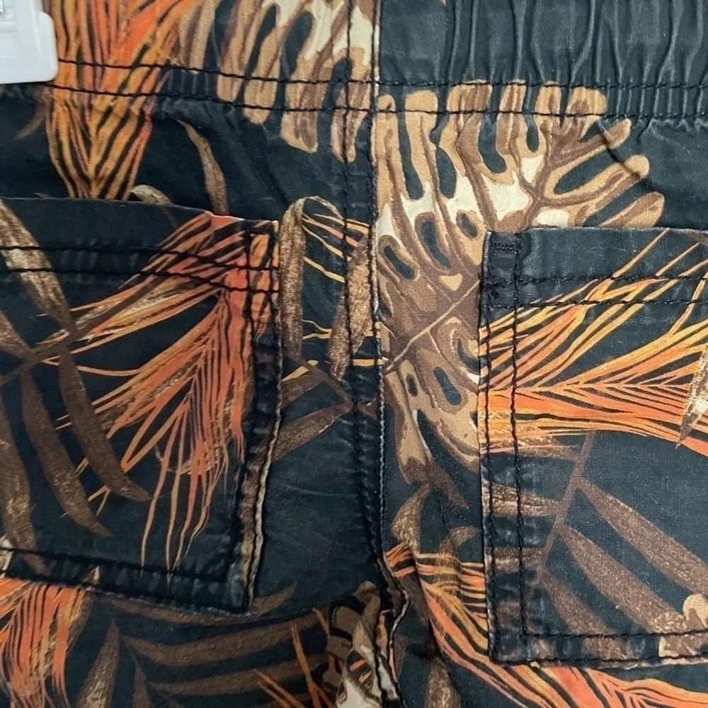 GYMBOREE Hello Havana palm leaves print shorts-3T